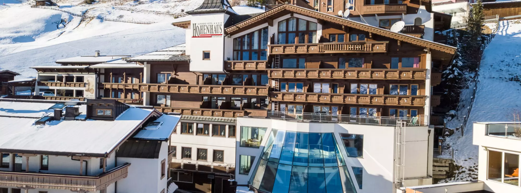 Alpenbad Hotel Hohenhaus in Hintertux im Winter